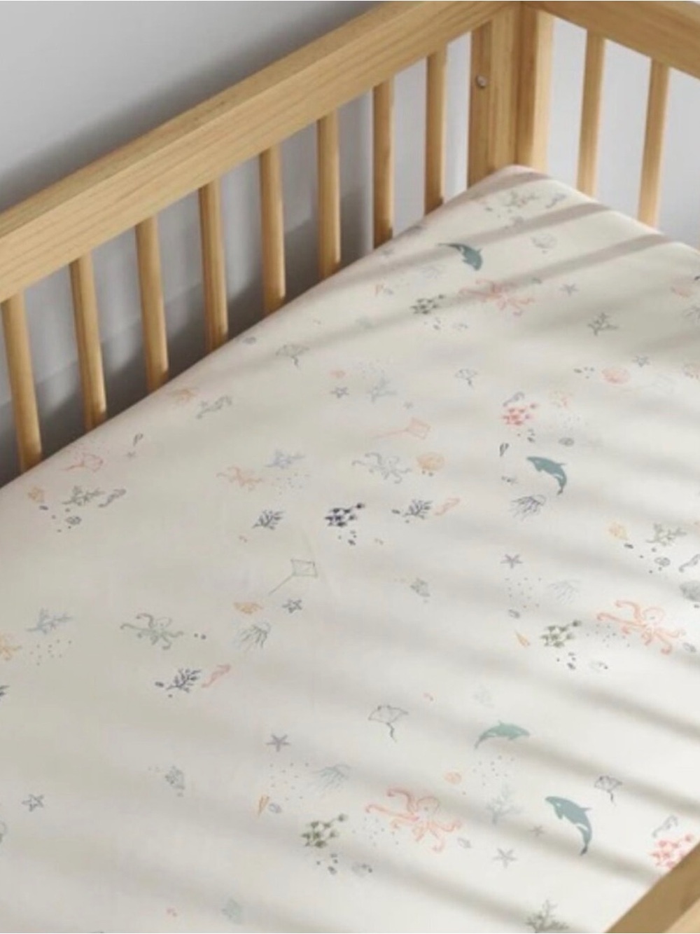 NESTIG Seascape Organic Cotton Mini Crib Sheet